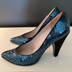 Marc Jacobs Black & teal size 38 Sequin heels